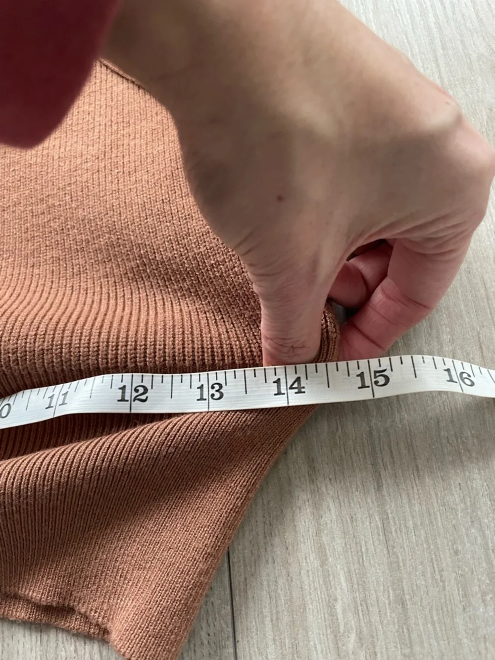 DONATED - DON’T BUY Zara ruffle knit, cognac with beige ruffle, very stretchy, M - Picture 10 of 13